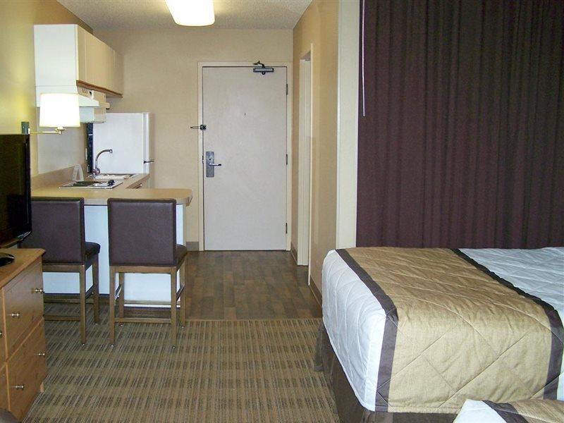 Extended Stay America Suites - Houston - Galleria - Uptown Екстер'єр фото