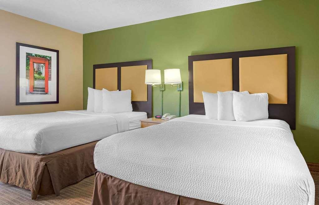 Extended Stay America Suites - Houston - Galleria - Uptown Номер фото