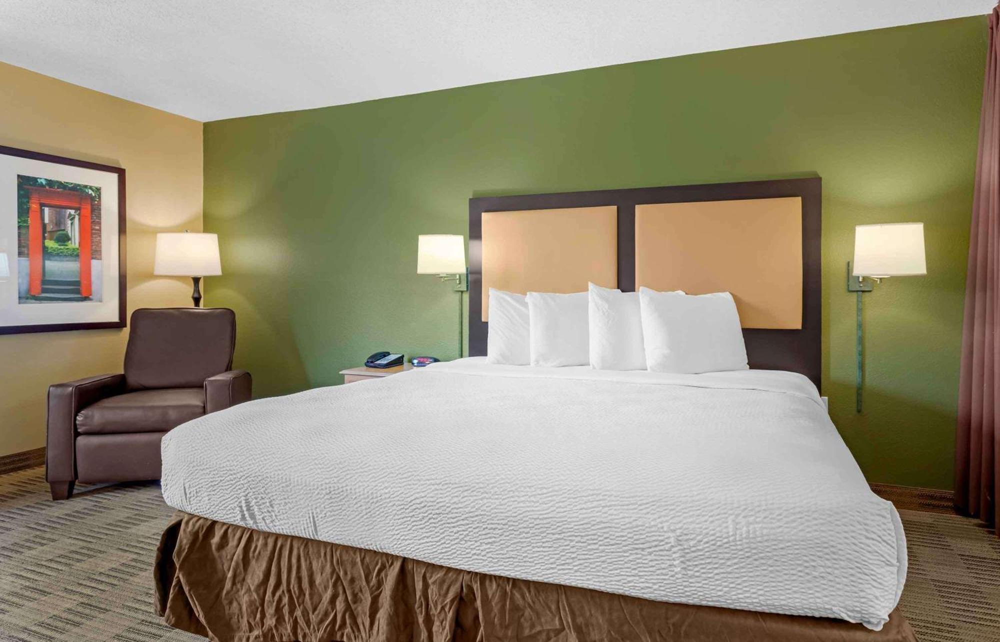 Extended Stay America Suites - Houston - Galleria - Uptown Екстер'єр фото