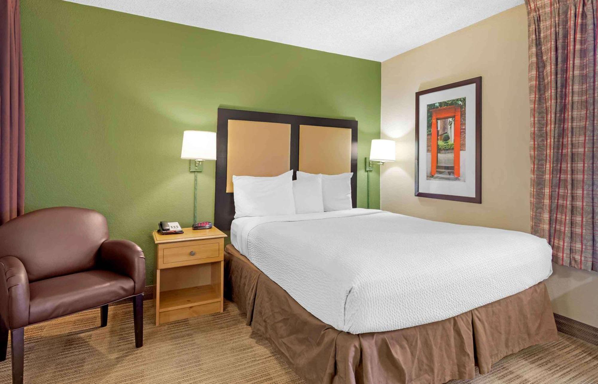 Extended Stay America Suites - Houston - Galleria - Uptown Екстер'єр фото